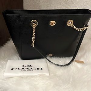 Coach turn lock chain tote NWT